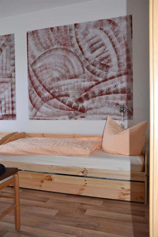 Gaestewohnung Neustaedter Strasse 35 ターレ エクステリア 写真