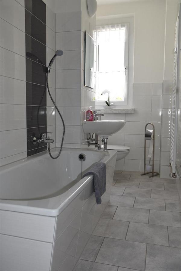 Gaestewohnung Neustaedter Strasse 35 ターレ エクステリア 写真