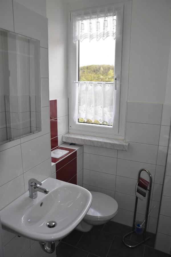 Gaestewohnung Neustaedter Strasse 35 ターレ エクステリア 写真